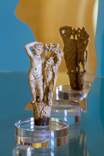 Statuetta crisoelefantina di Pan e Dioniso