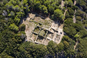 Isola di Giannutri - La Villa romana dei Domizi Enobarbi