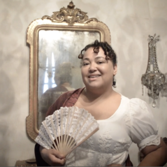 la regina dei fronzoli. spettacolo teatrale itinerante per il centro storico di portoferraio